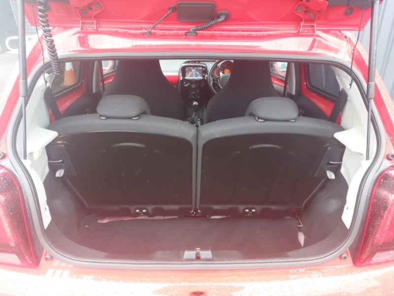 Used Peugeot 108 2017 for sale - 77251916: Photo 8