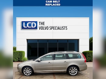 Used Volvo V70 2015 for sale - 78663498: Photo