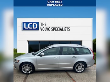 Used Volvo V50 2010 for sale - 79538727: Photo