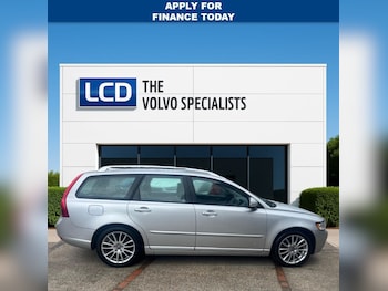 Used Volvo V50 2010 for sale - 79538727: Photo