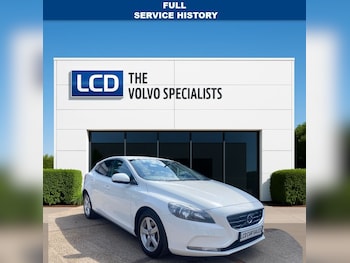 Used Volvo V40 2012 for sale - 78749447: Photo