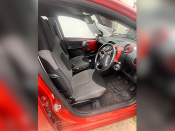 Used Toyota AYGO 2013 for sale - 75656141: Photo