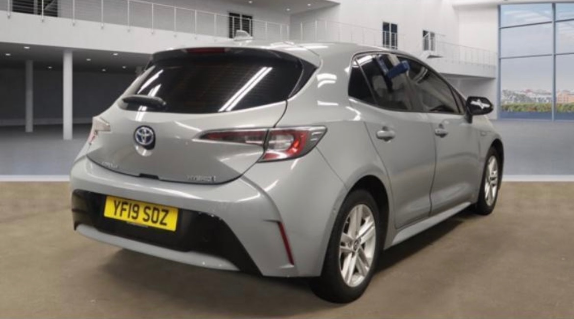 Used Toyota Corolla 2019 for sale - 78060708: Photo 2
