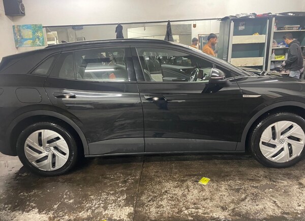 Used Volkswagen ID.4 2021 for sale - 76172492: Photo 4