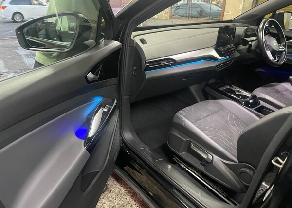 Used Volkswagen ID.4 2021 for sale - 76172492: Photo 7