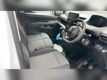 Used Peugeot Partner 2020 for sale - 79304942: Photo