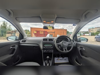 Used Volkswagen Polo 2011 for sale - 75551718: Photo