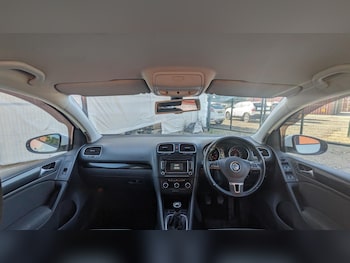 Used Volkswagen Golf 2011 for sale - 75707305: Photo