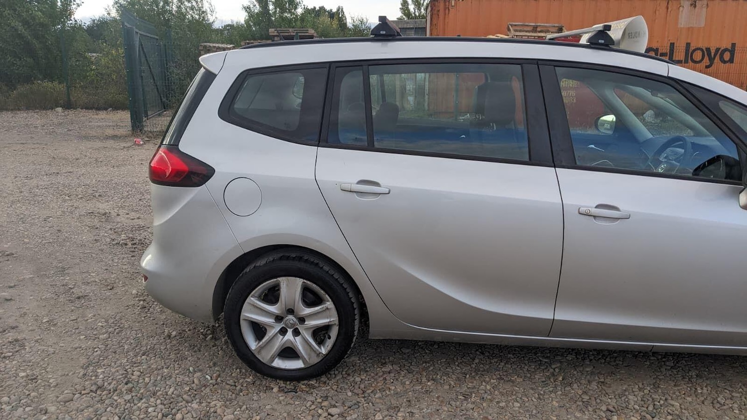 Vehicle 4