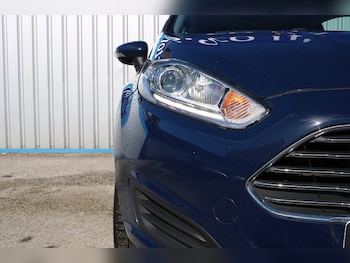 Used Ford Fiesta 2015 for sale - 79305094: Photo