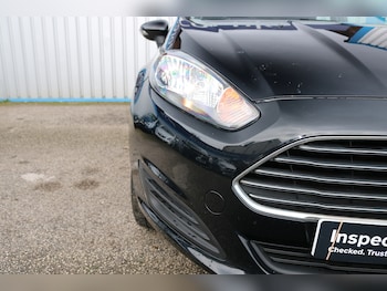 Used Ford Fiesta 2014 for sale - 79305100: Photo