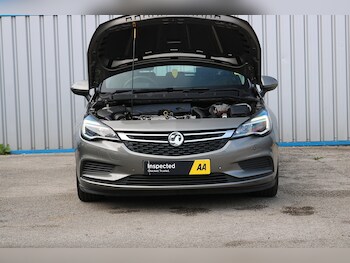 Used Vauxhall Astra 2018 for sale - 79305087: Photo