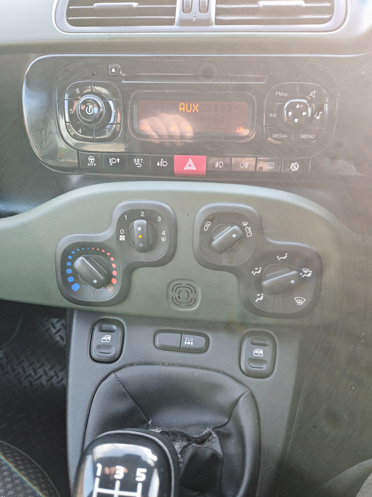 Used Fiat Panda 2014 for sale - 77675750: Photo 13