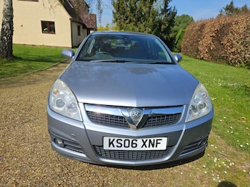 Used Vauxhall Vectra 2006 for sale - 75555703: Photo