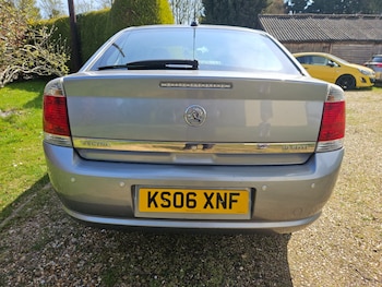 Used Vauxhall Vectra 2006 for sale - 75555703: Photo