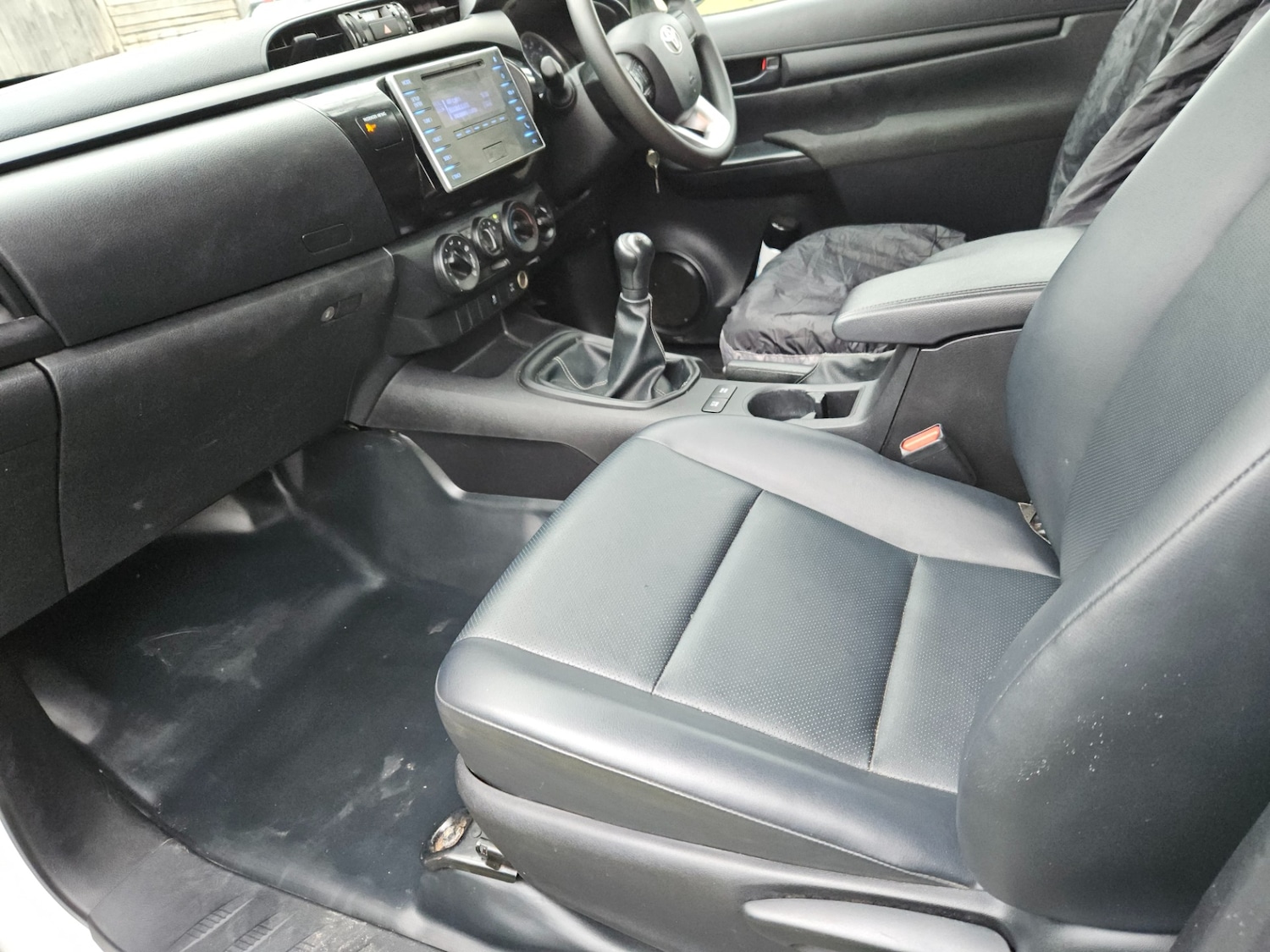 Used Toyota Hilux 2020 for sale - 77653030: Photo 10