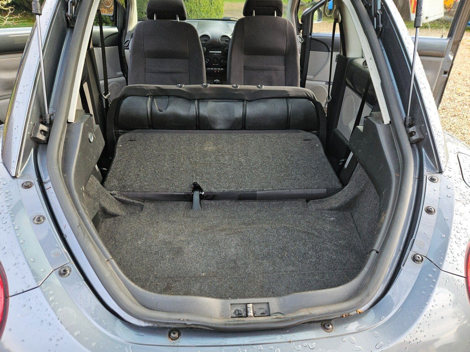 Used Volkswagen Beetle 2003 for sale - 76858697: Photo 6