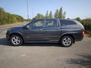 Used Ssangyong Korando Sports 2012 for sale - 79571800: Photo