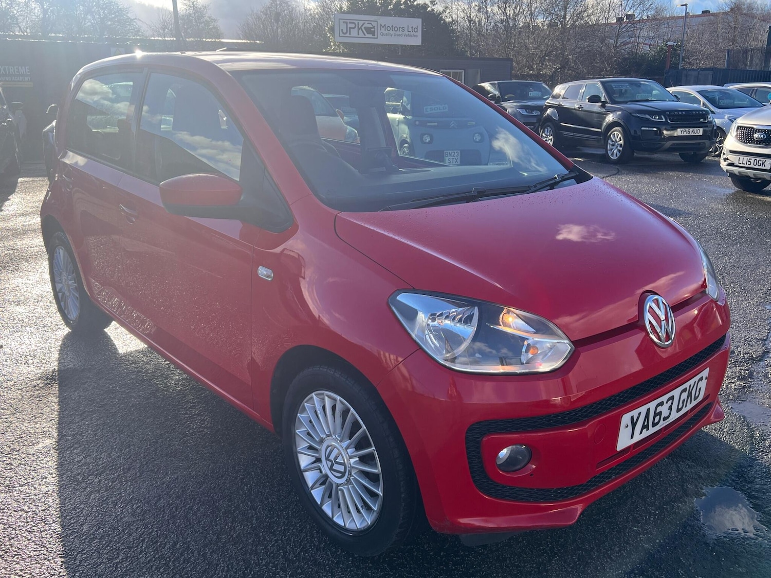Used Volkswagen up! for sale - 77573992: Photo 2