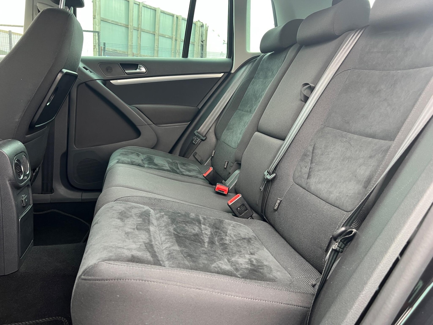 Used Volkswagen Tiguan for sale - 76473933: Photo 19