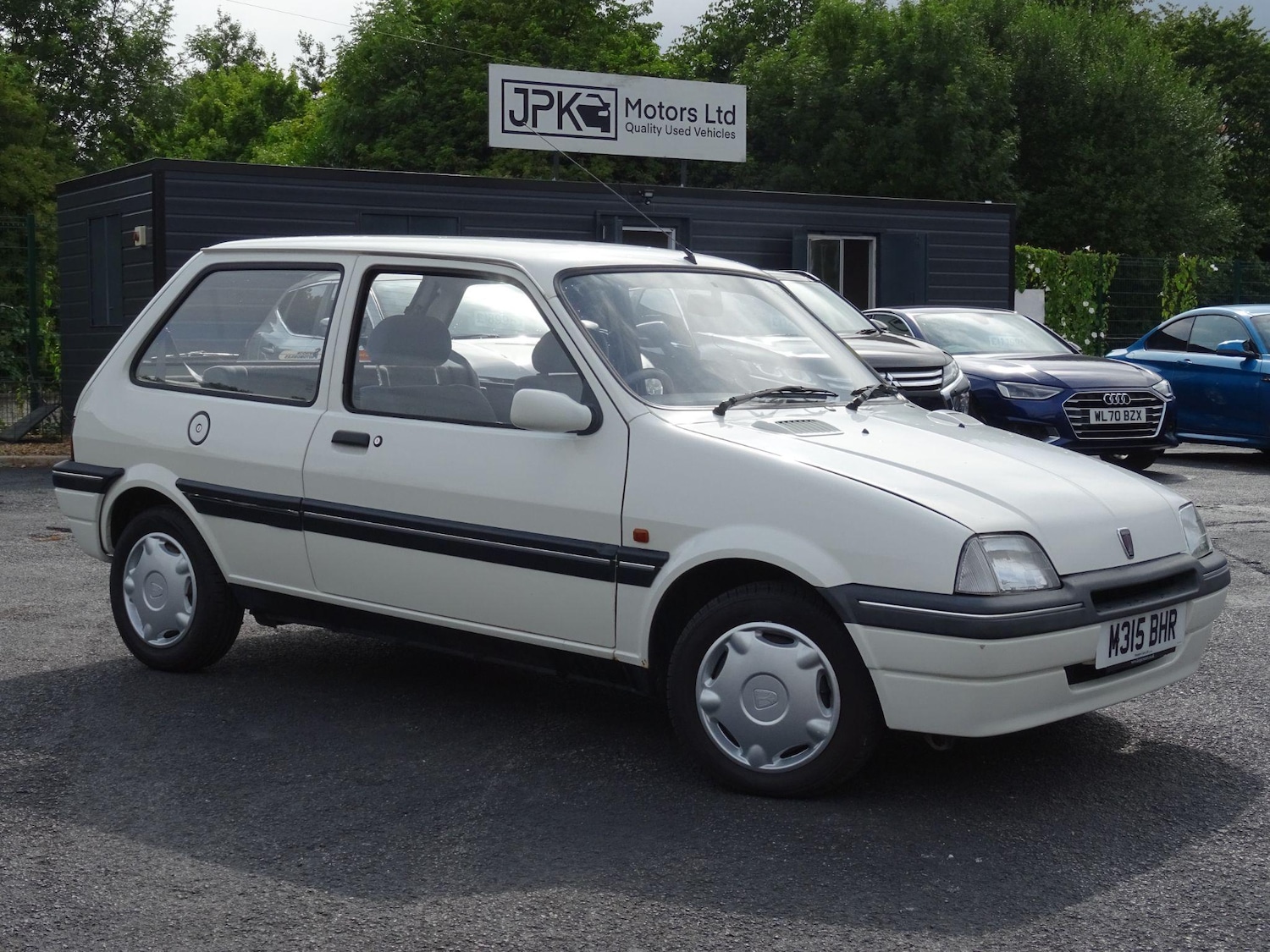 Vehicle 1