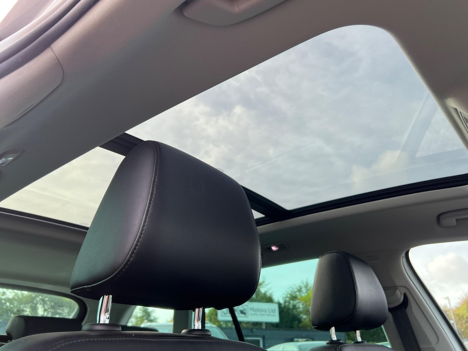 Used Skoda Superb 2016 for sale - 76991676: Photo 31