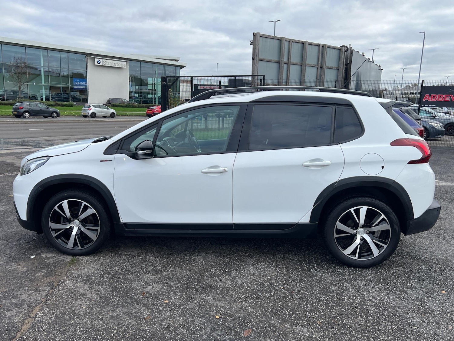 Used Peugeot 2008 2018 for sale - 76597180: Photo 4
