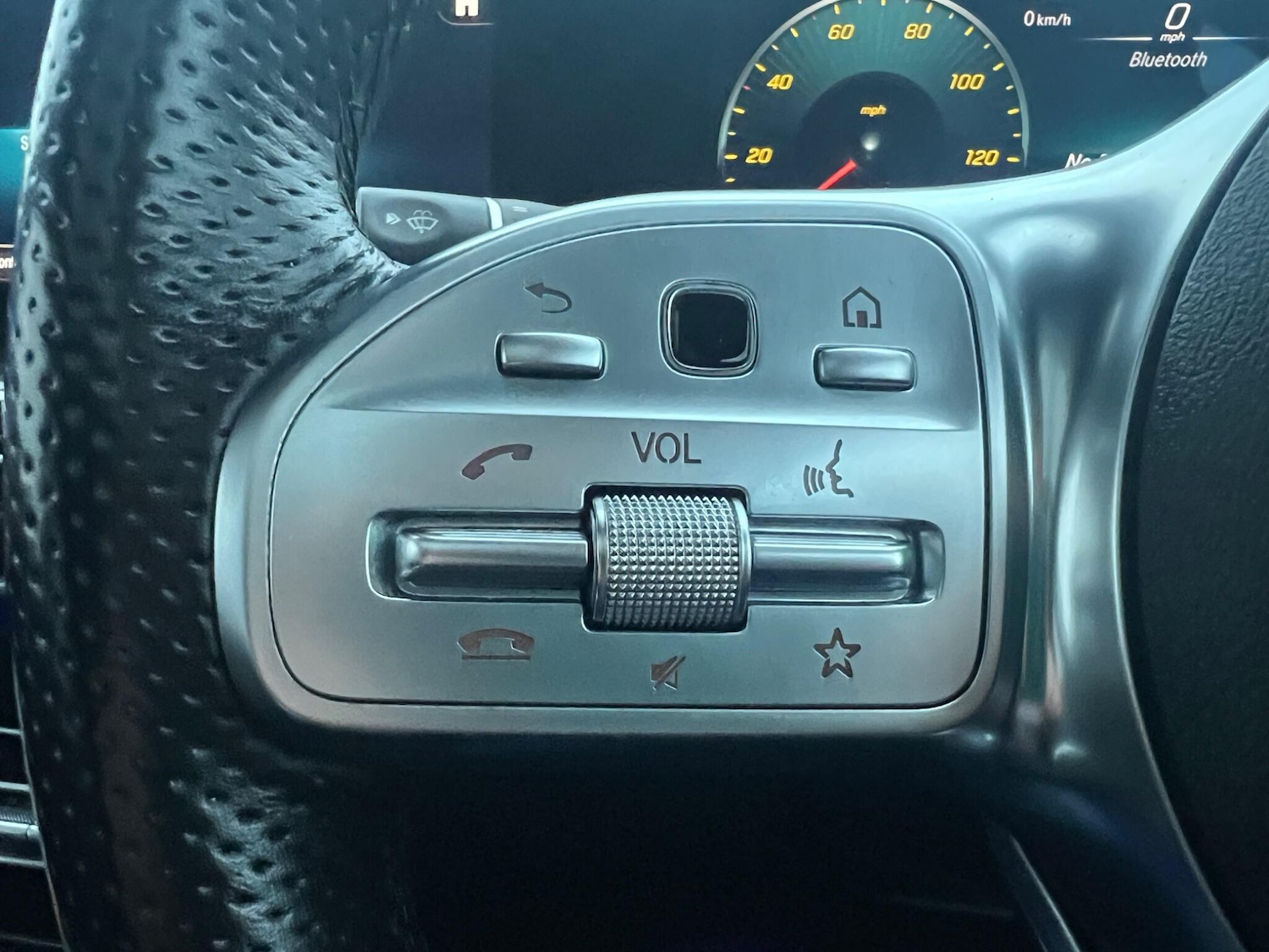 Used Mercedes-Benz EQC 2020 for sale - 76887432: Photo 24