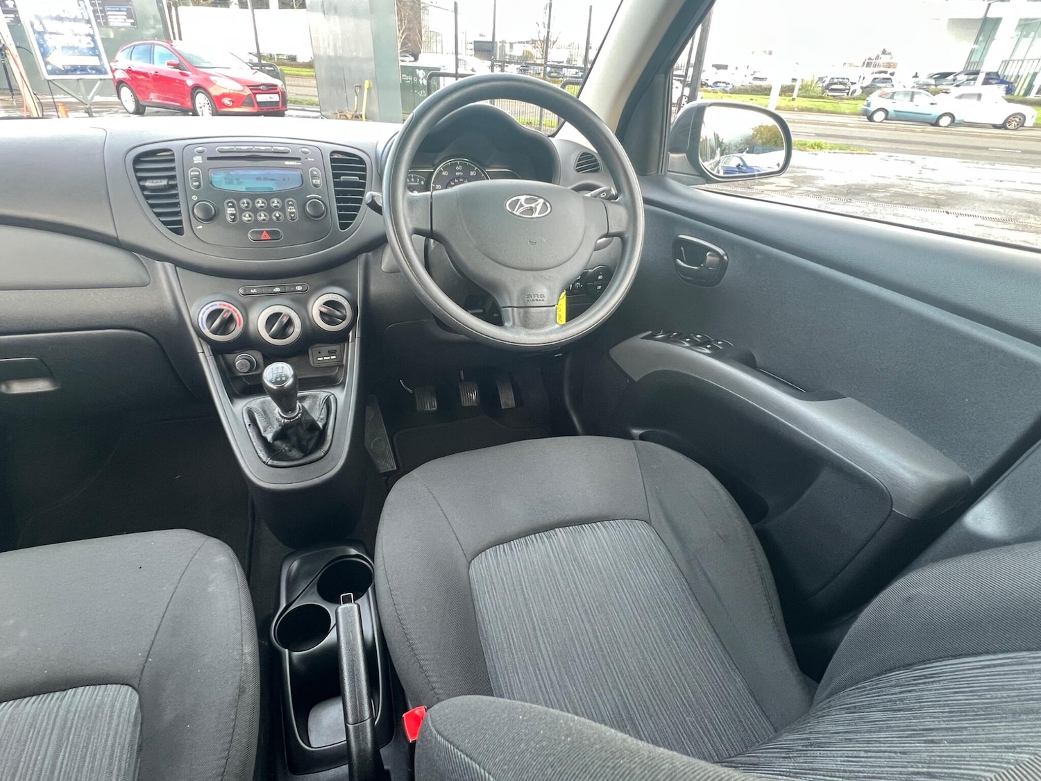 Used Hyundai i10 2013 for sale - 77116608: Photo 14