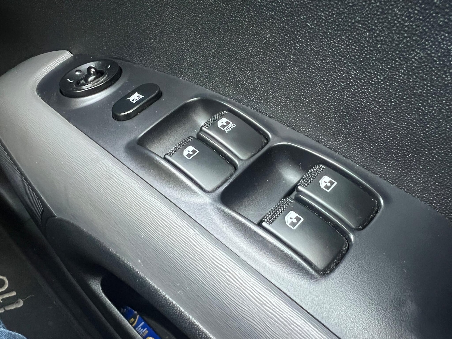 Used Hyundai i10 2013 for sale - 77116608: Photo 18