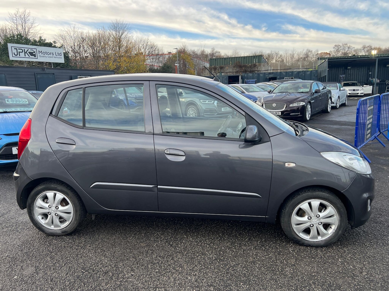 Used Hyundai i10 2013 for sale - 77116608: Photo 9