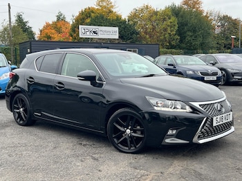 2018 (18) - 1.8 200h Luxury CVT Euro 6 (s/s) 5dr