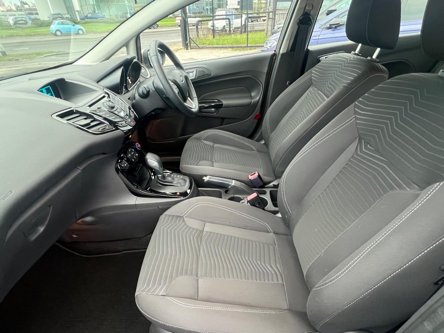 Used Ford Fiesta 2014 for sale - 77116610: Photo 12