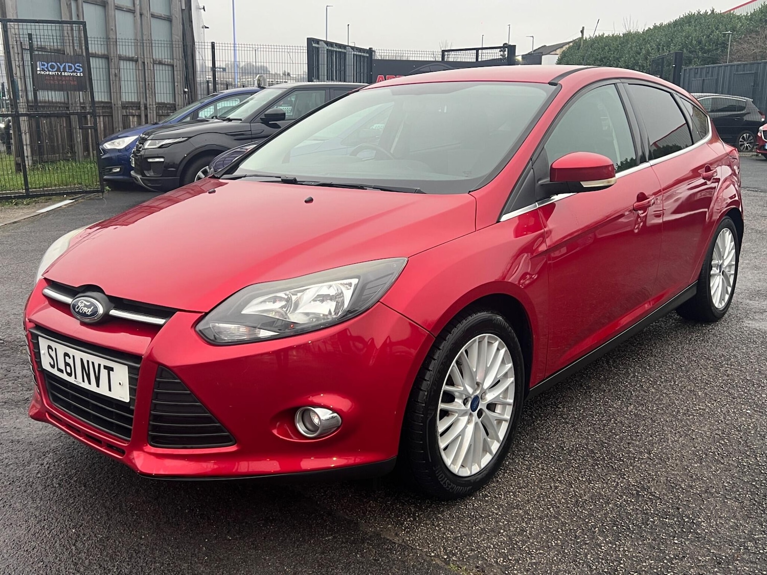 Used Ford Focus 2011 for sale - 77116615: Photo 3
