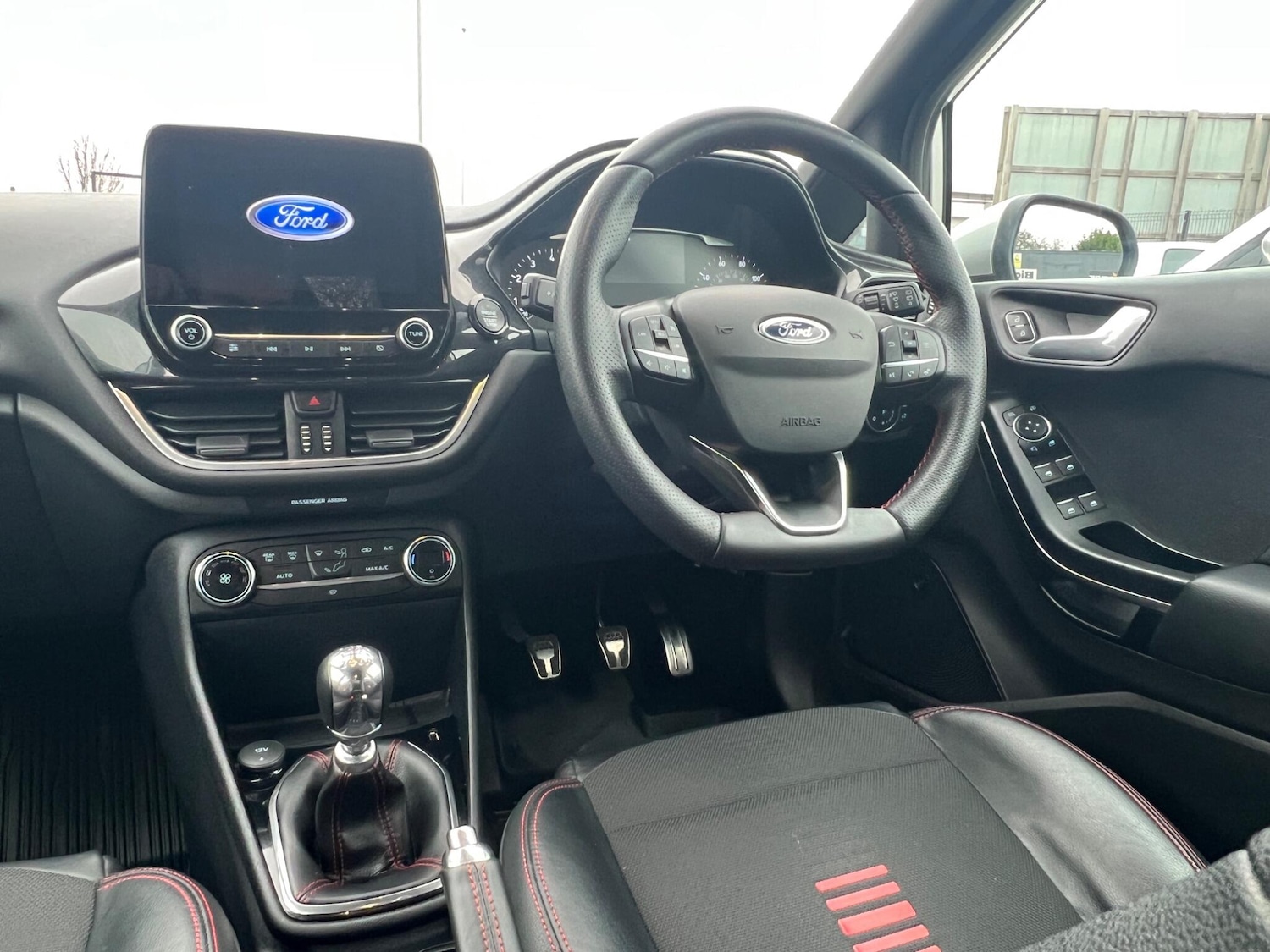 Used Ford Fiesta for sale - 77883483: Photo 4