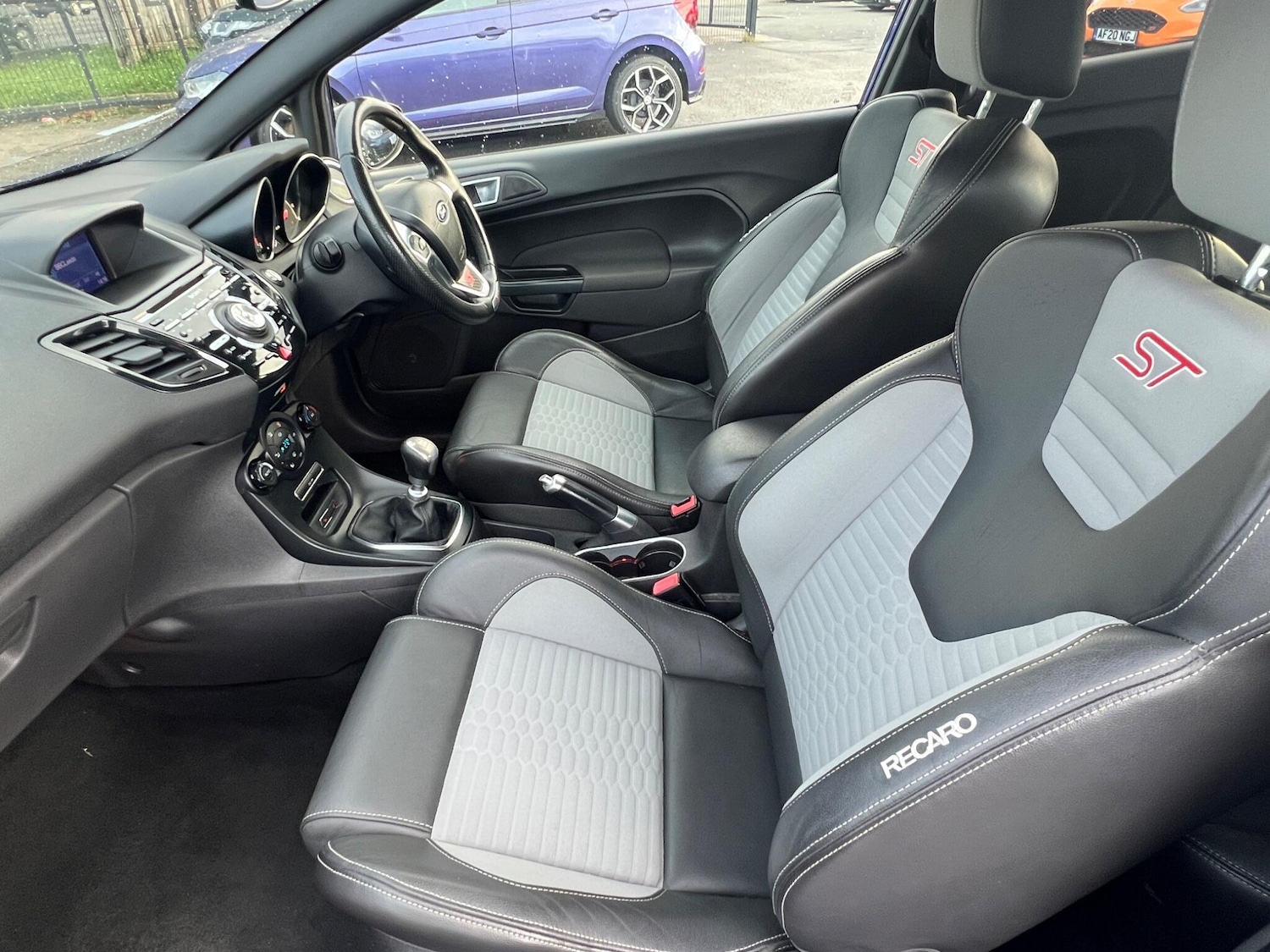 Used Ford Fiesta 2013 for sale - 76688533: Photo 18