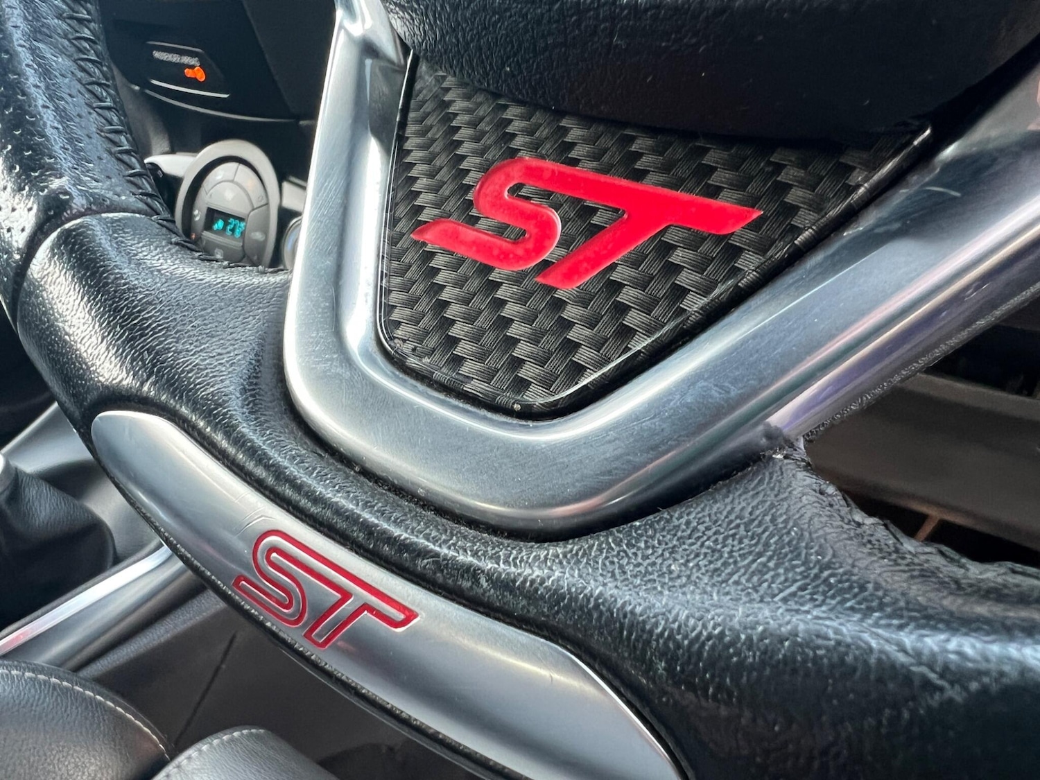 Used Ford Fiesta 2013 for sale - 76688533: Photo 23