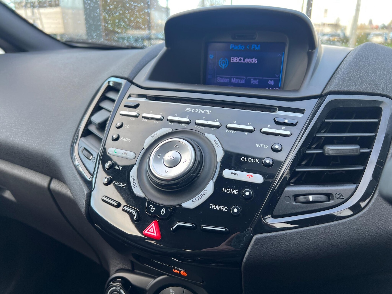 Used Ford Fiesta 2013 for sale - 76688533: Photo 27