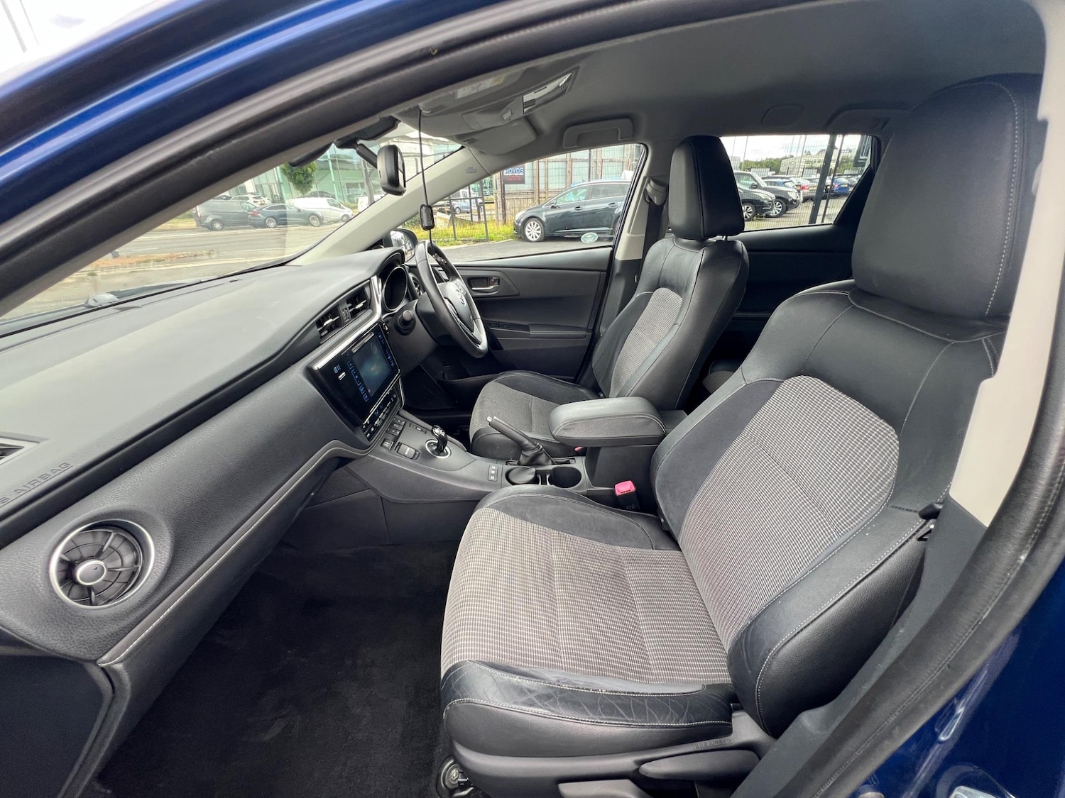 Vehicle 29