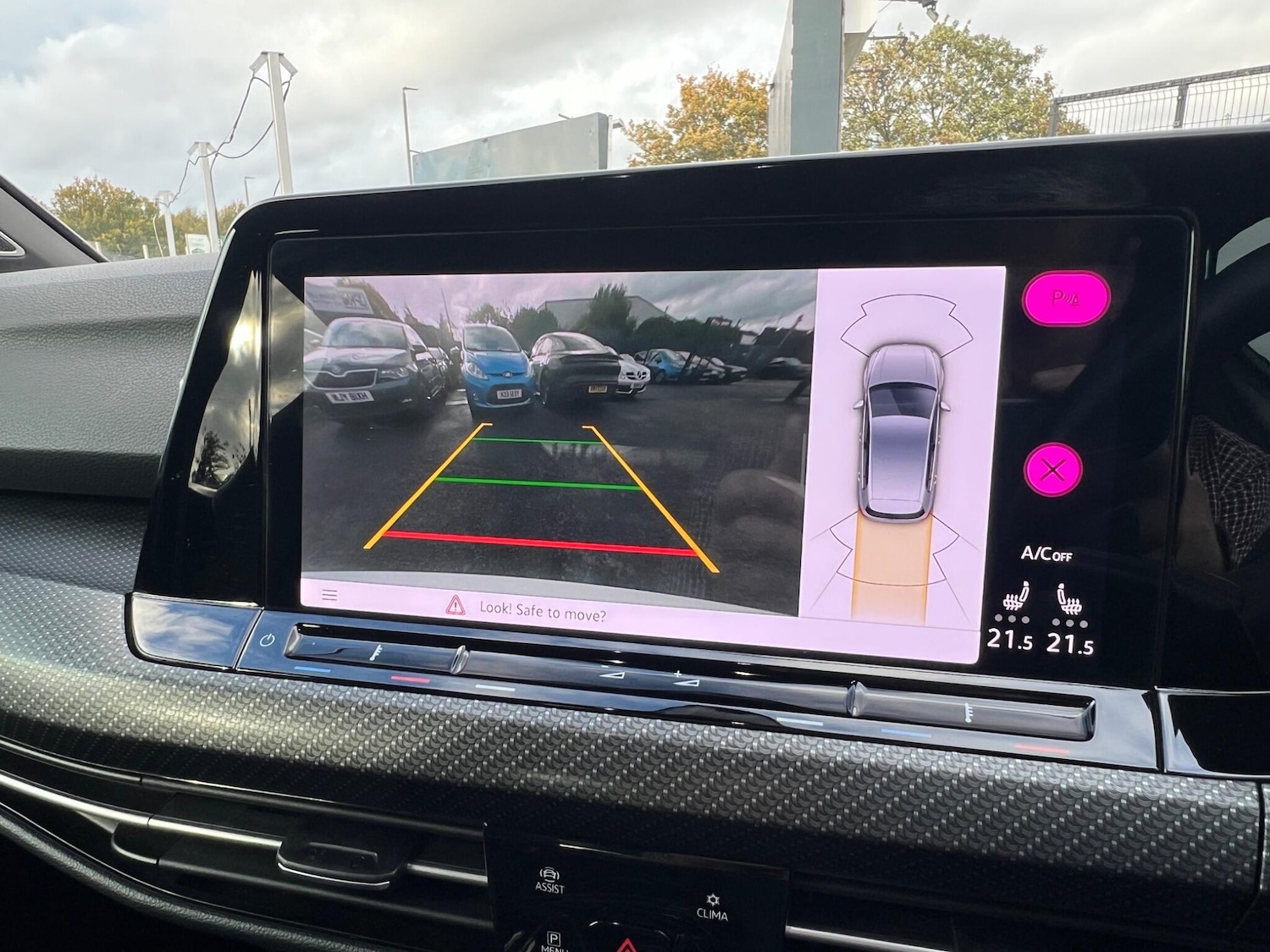 Used Volkswagen Golf 2023 for sale - 76337133: Photo 29