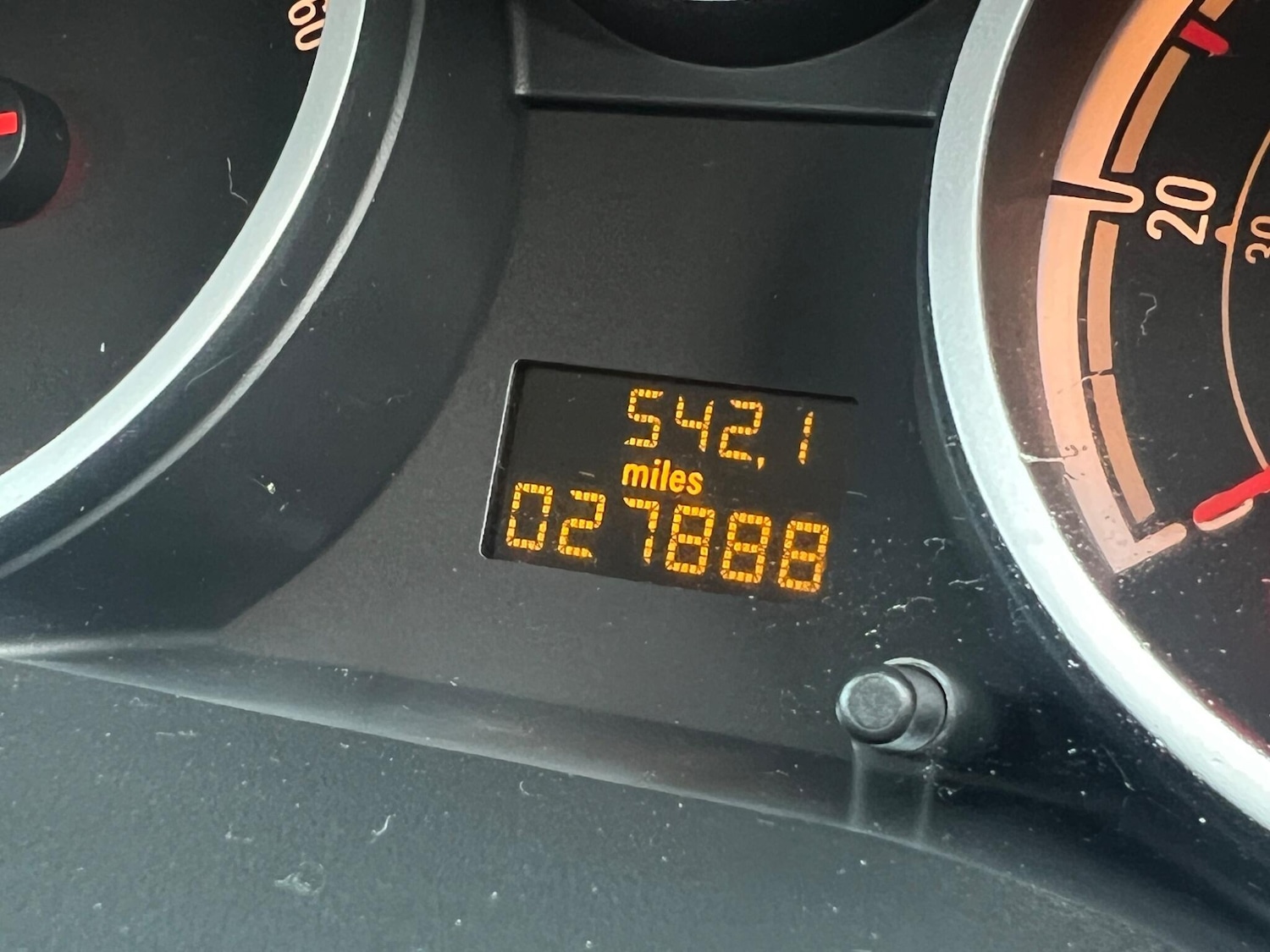 Used Vauxhall Corsa 2013 for sale - 76425075: Photo 2