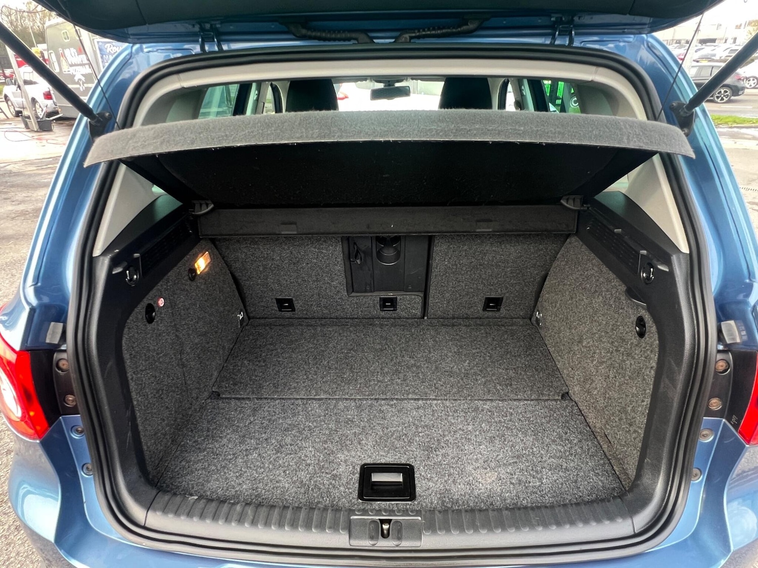 Used Volkswagen Tiguan for sale - 78136378: Photo 18