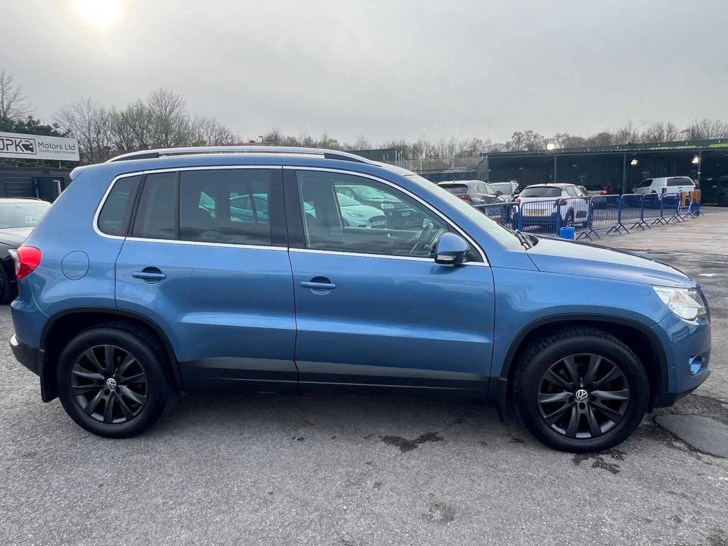 Used Volkswagen Tiguan for sale - 78136378: Photo 9