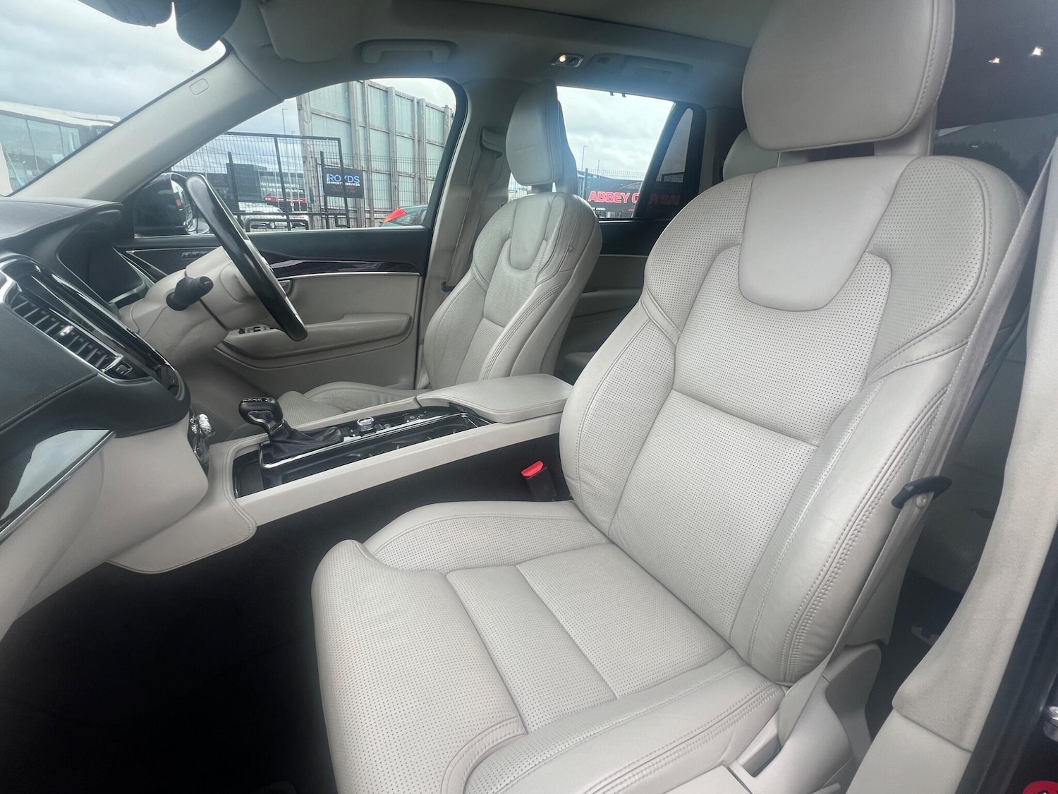 Used Volvo XC90 2017 for sale - 77633254: Photo 12