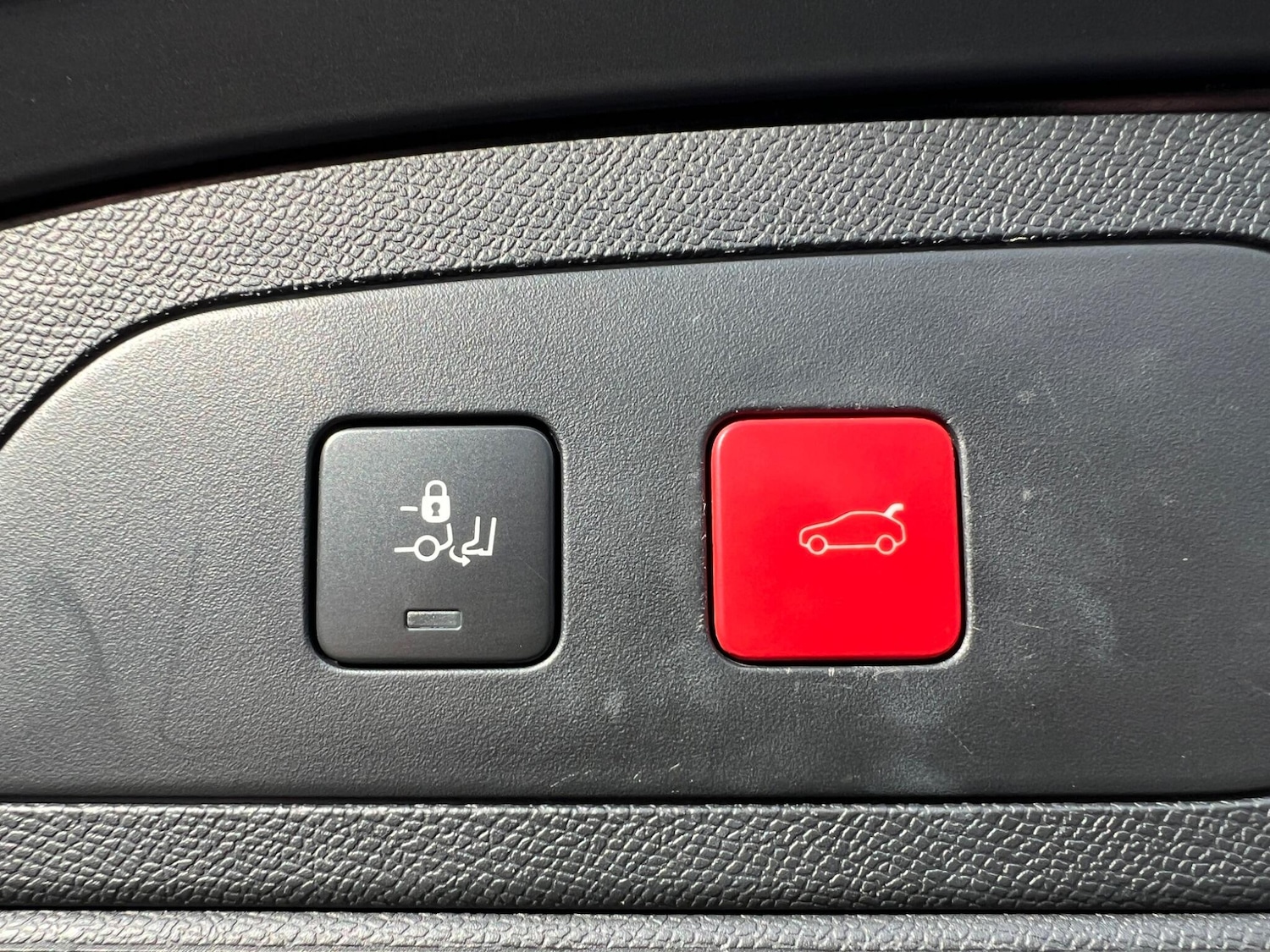 Used DS Automobiles DS 7 Crossback 2018 for sale - 76397887: Photo 33