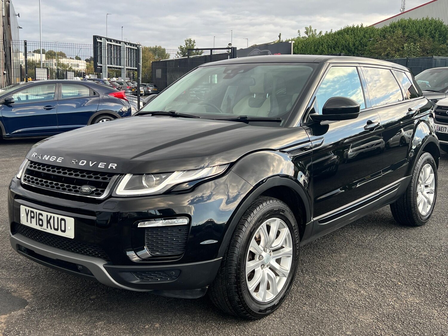 Used Land Rover Range Rover Evoque 2016 for sale - 76060456: Photo 5