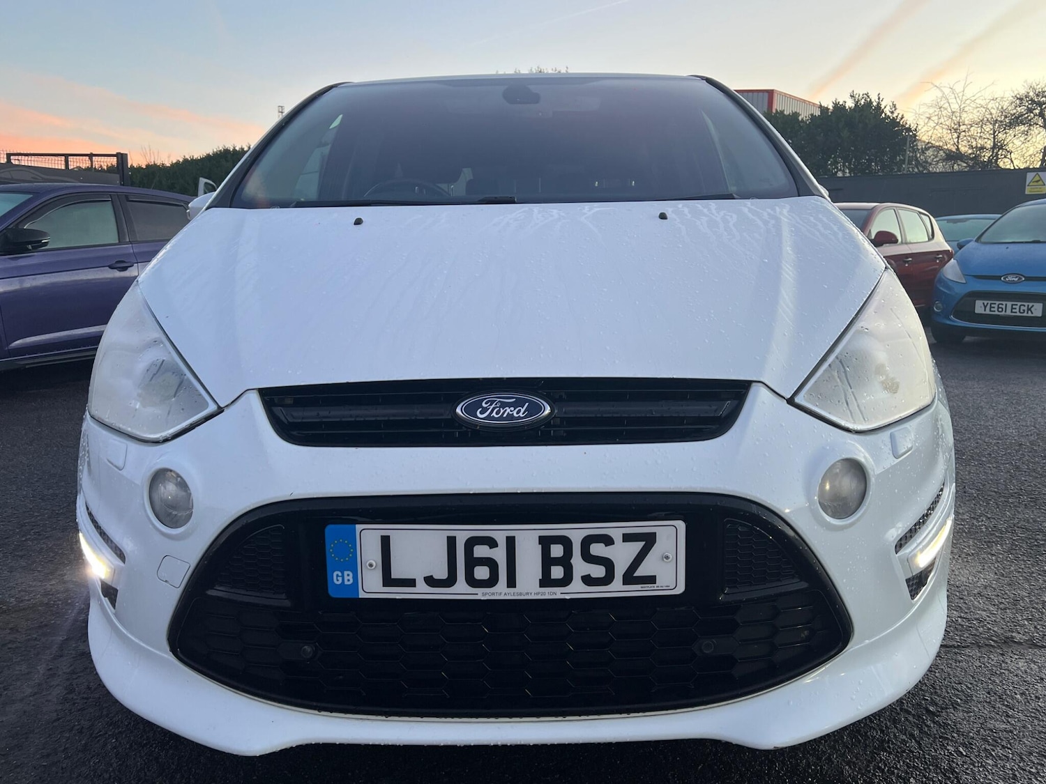 Used Ford S-Max 2011 for sale - 77116603: Photo 4