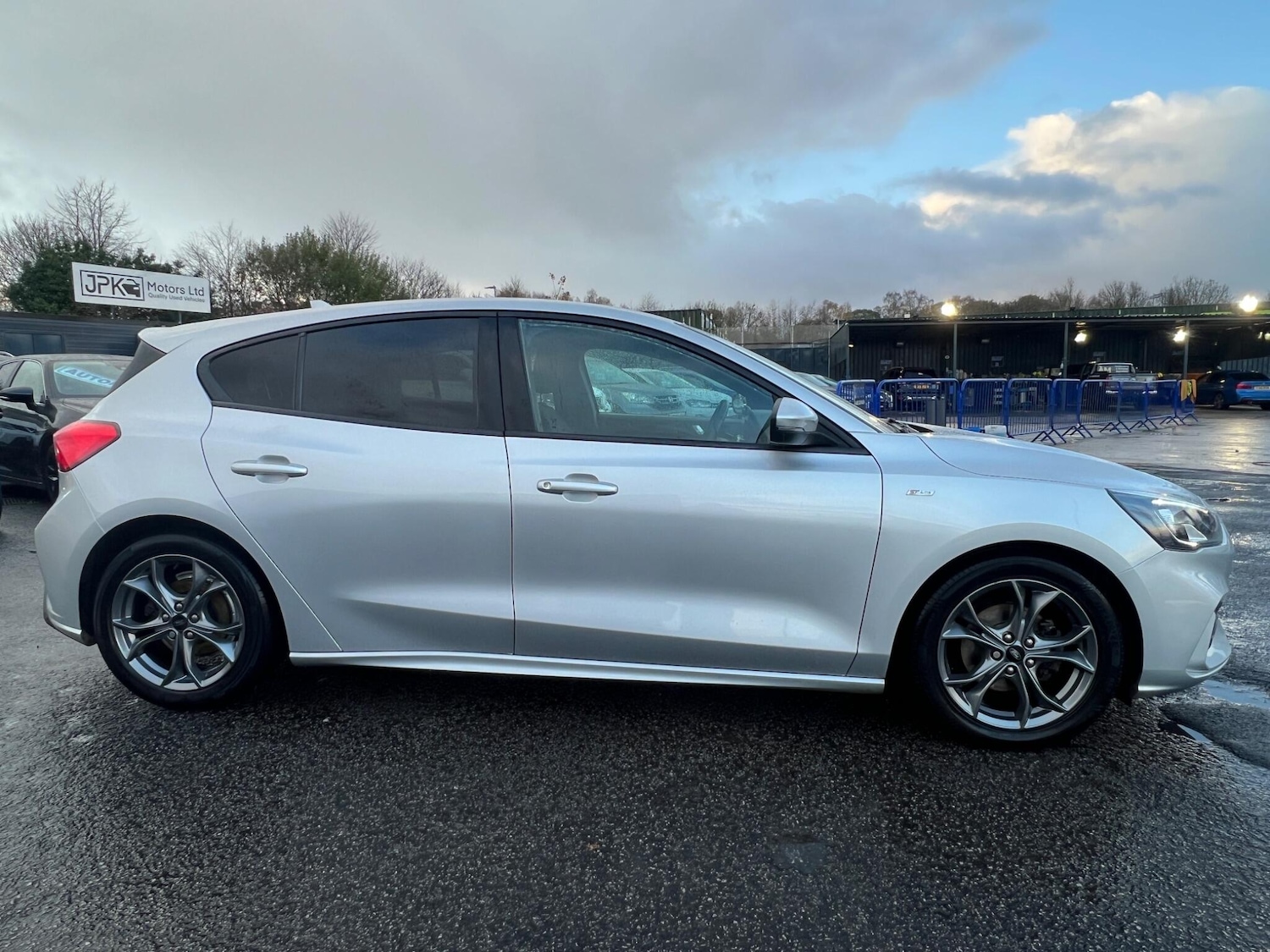 Used Ford Focus 2022 for sale - 76671377: Photo 11