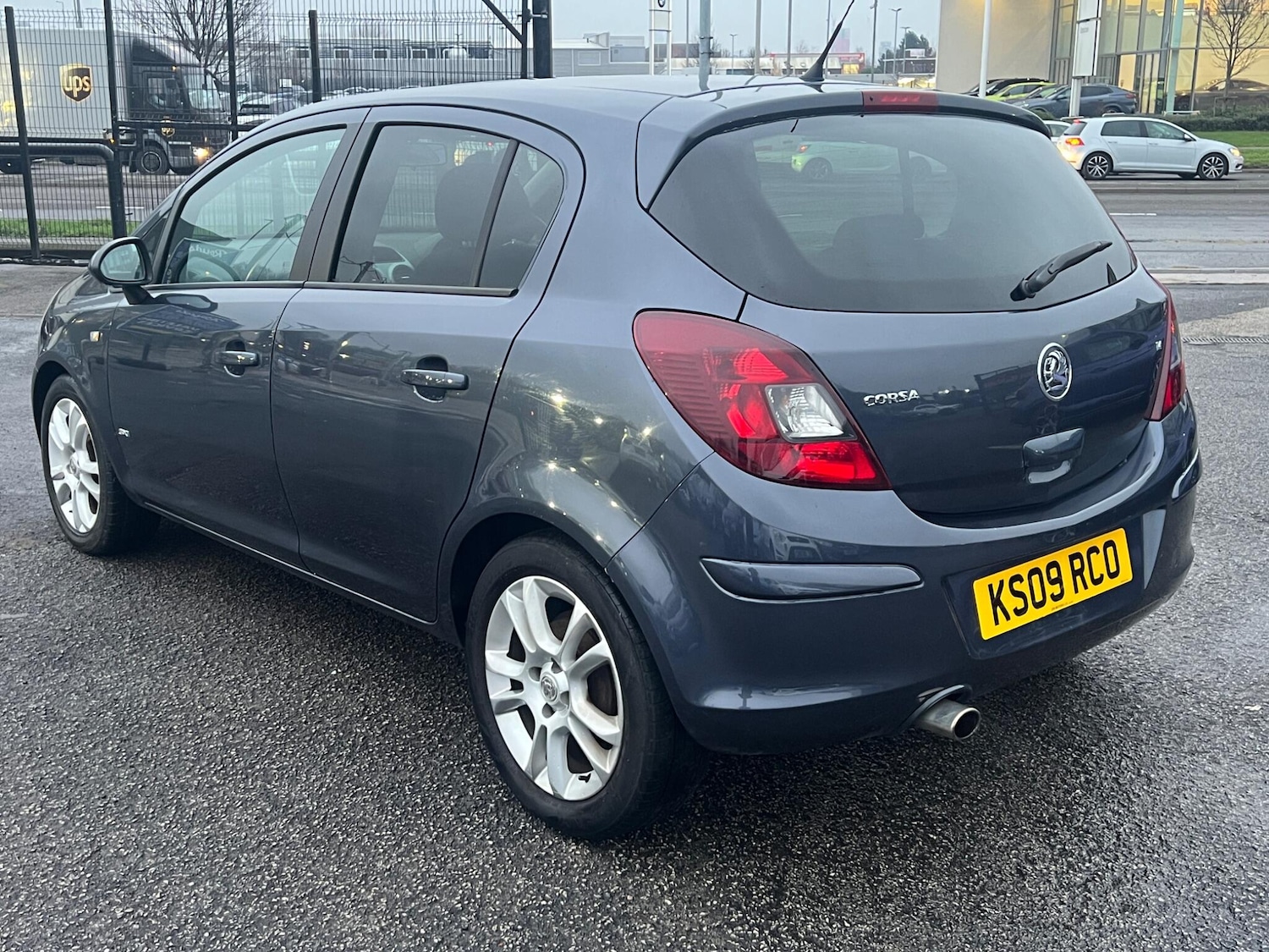 Used Vauxhall Corsa 2009 for sale - 77116611: Photo 6