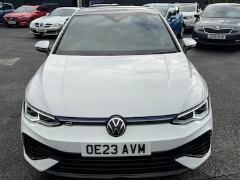 Used Volkswagen Golf 2023 for sale - 77116605: Photo